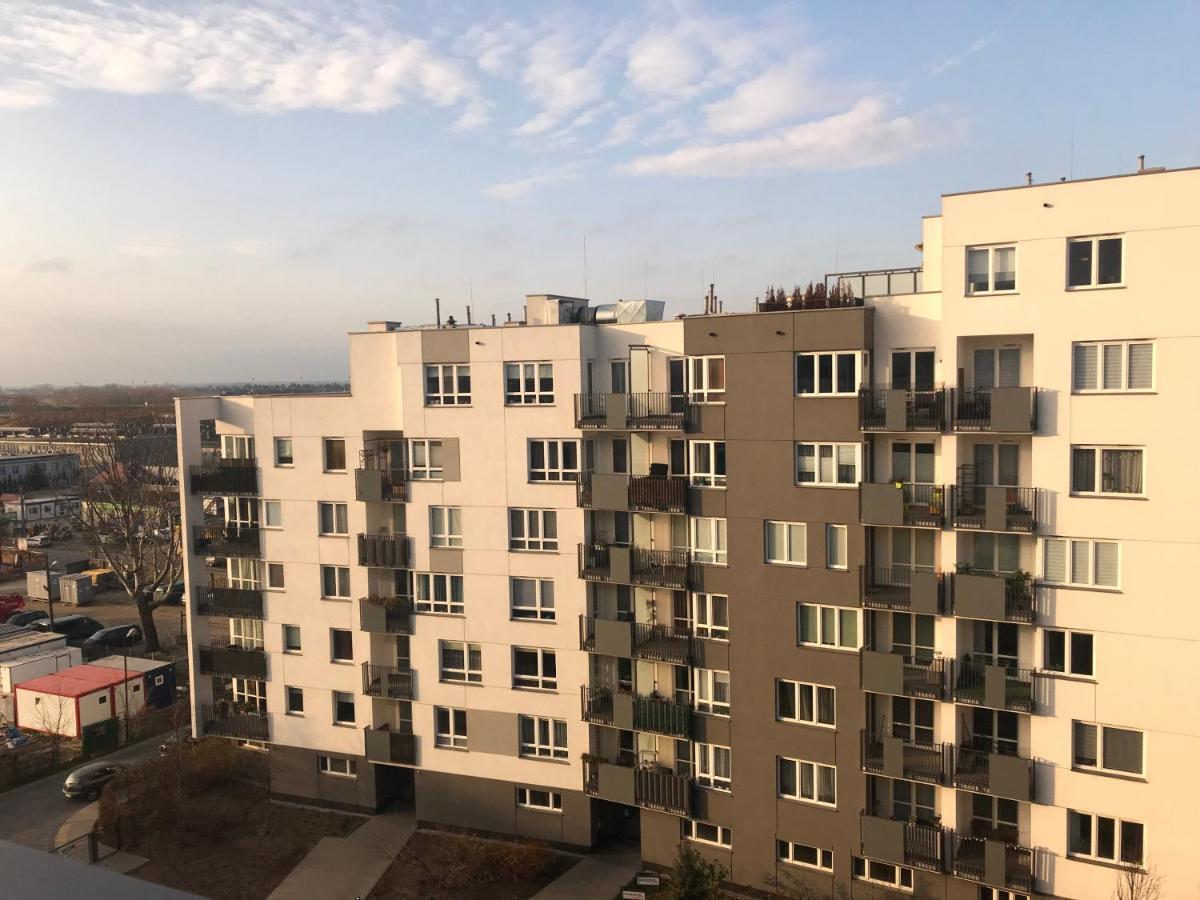 Warsaw - Aparts Lotnisko Okecie Daire Dış mekan fotoğraf